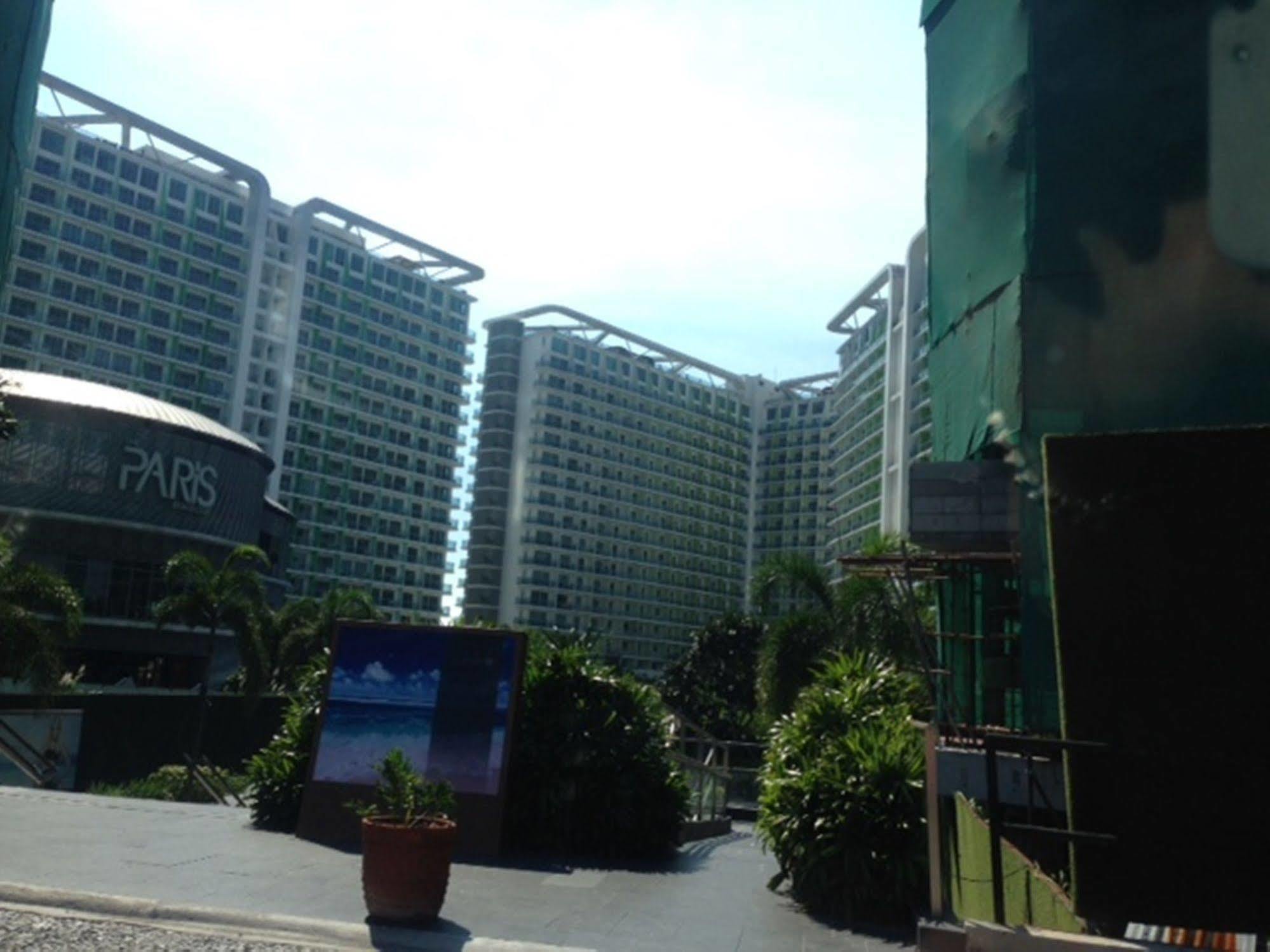 Lemco @ Azure Urban Resort Residences Paranaque City Exterior foto